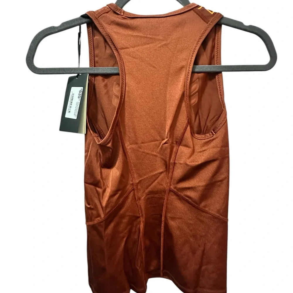 FENDI Graphic Logo Tank - Picture 5 of 8